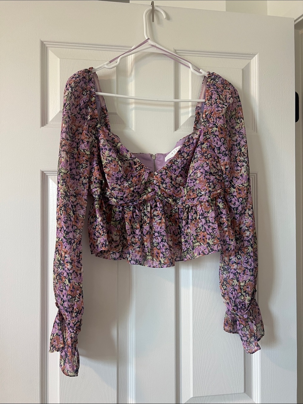 ASTR the label top